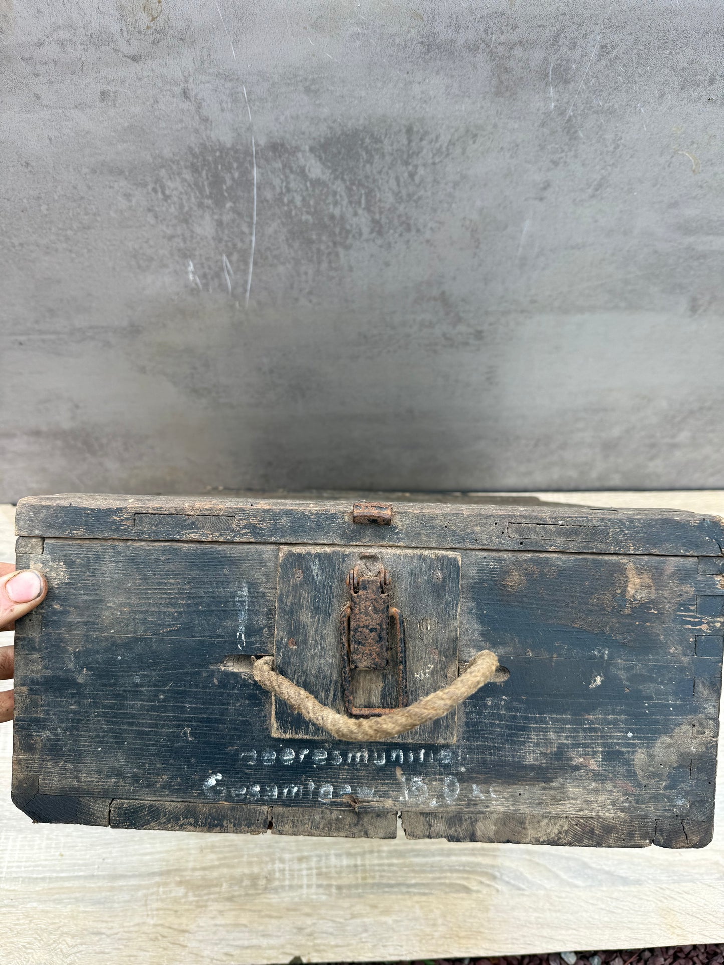 Caisse 6 douilles 10 cm le.F.H.18 WH WW2 NORMANDIE