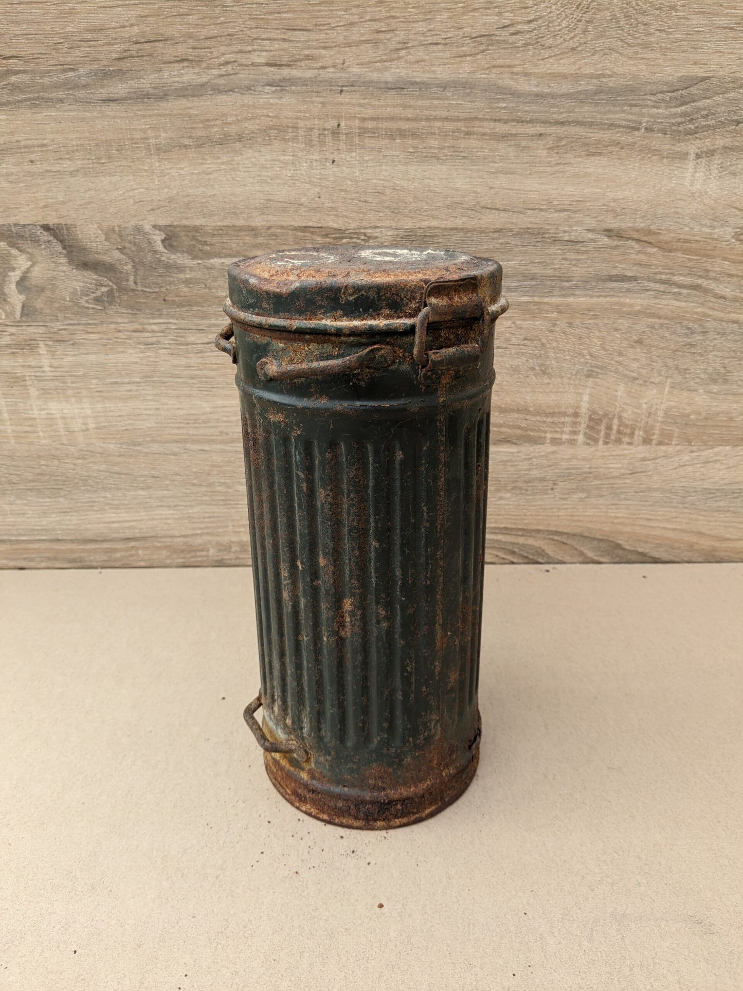 Boitier de masque à gaz Allemand WW2