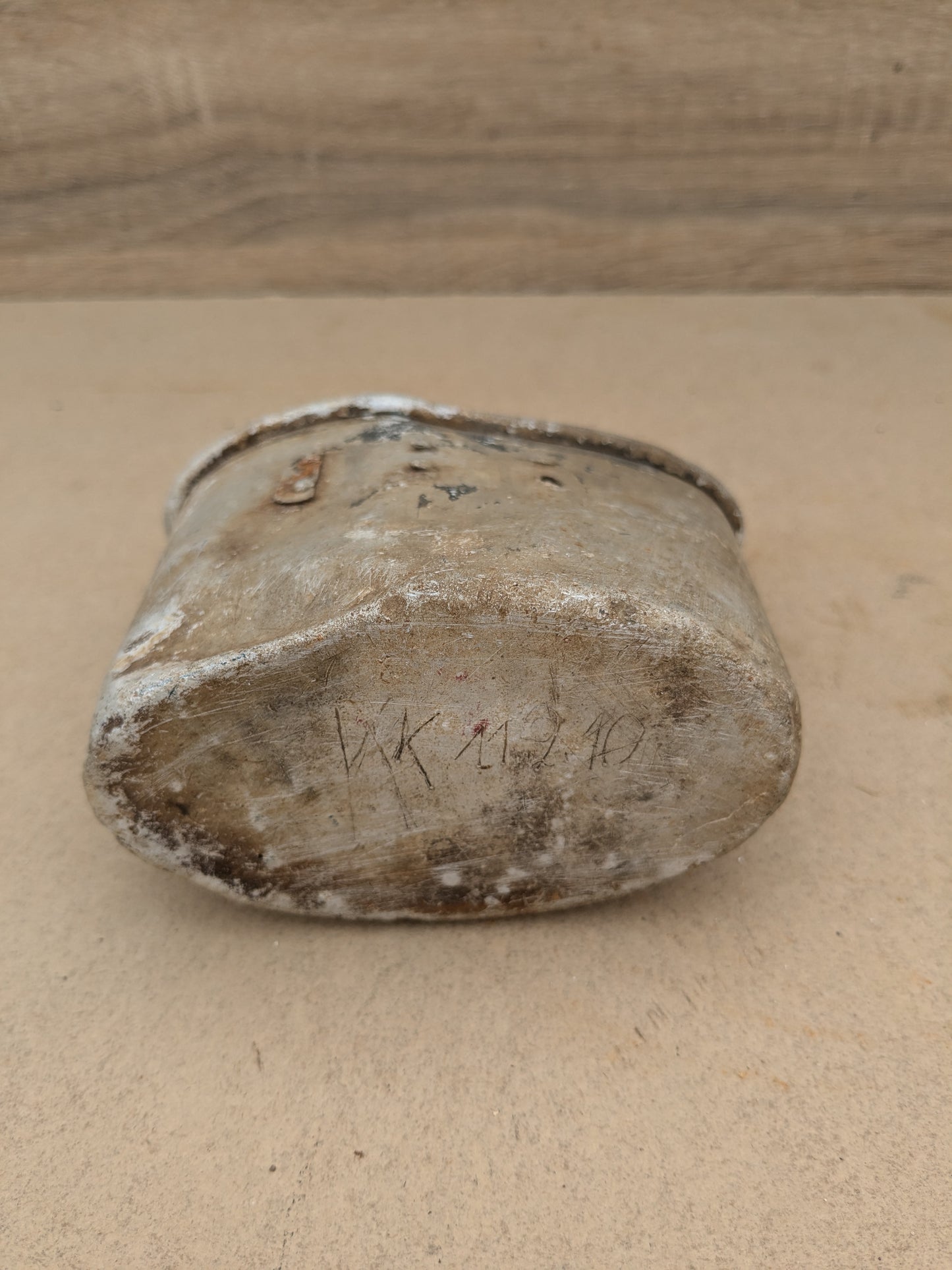 Z VENDU Relique de quart de gourde allemande matriculé WW2