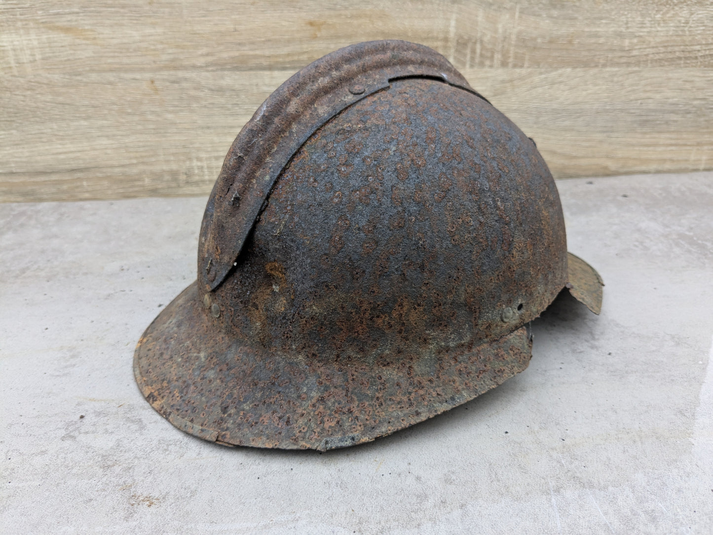 Z VENDU Casque Français Adrian 1926 jus