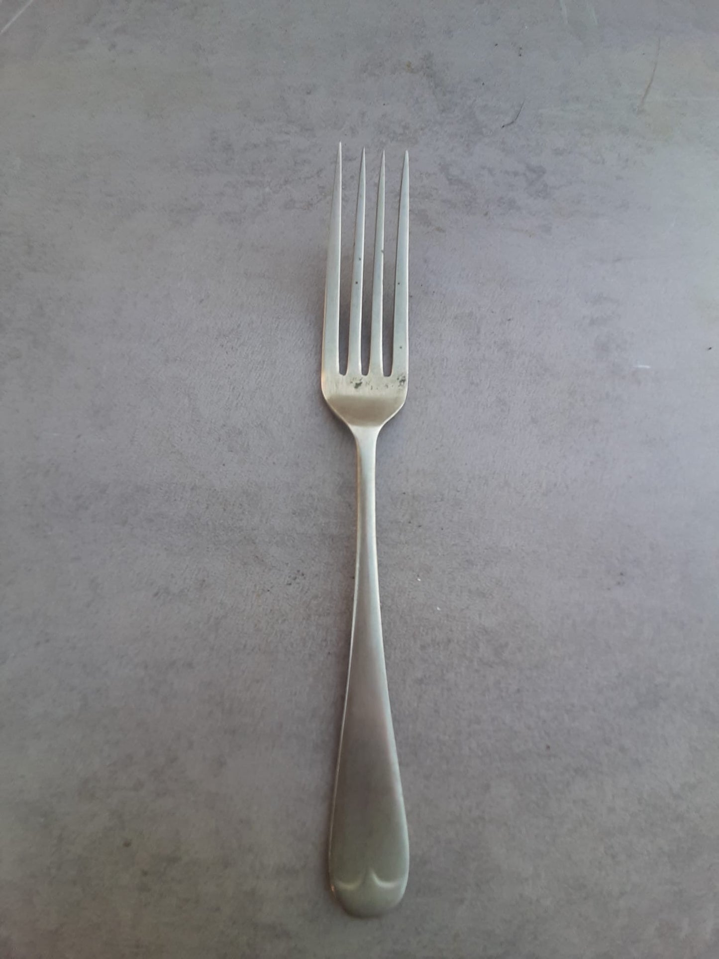 Fourchette anglaise avec marquage WW2